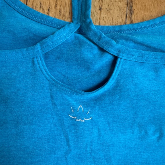 Beyond Yoga Spacedye Set – Buttery Soft Tank + High Waist Leggings (Size L) - Picture 5 of 7